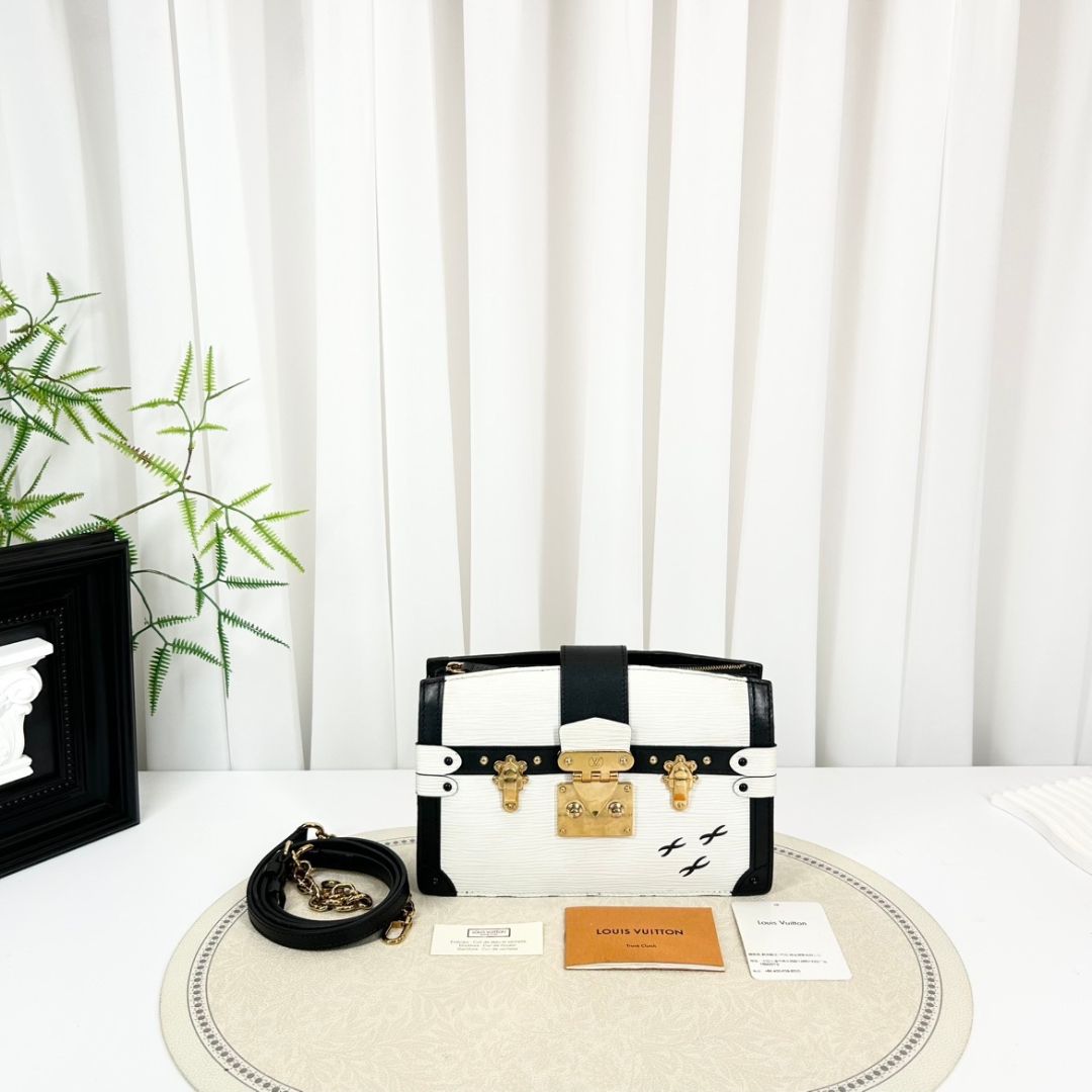 Louis Vuitton Trunk Clutch White Epi